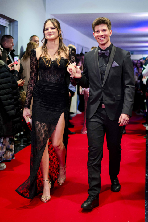 Zavirite na blještavi maturalni ples Tehničke škole Šibenik (1)