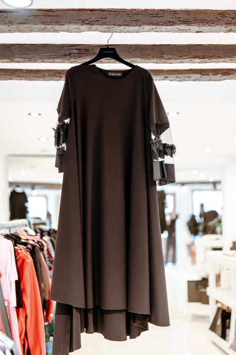 U Galeriji Juraj Dalmatinac potražite poklone za Valentinovo i maturalne haljine 