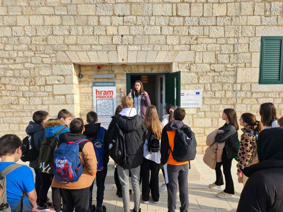 Počela provedba terenske nastave u sklopu projekta Regionalni znanstveni centar RaSTEM 