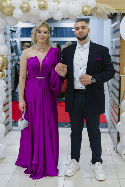 Učenici Medicinske škole Šibenik u večeri koju će pamtiti do kraja života (1. dio)