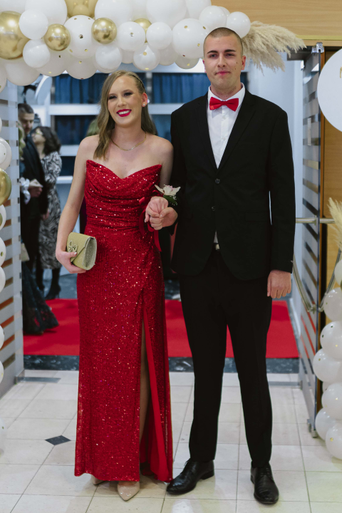 Učenici Medicinske škole Šibenik u večeri koju će pamtiti do kraja života (1. dio)