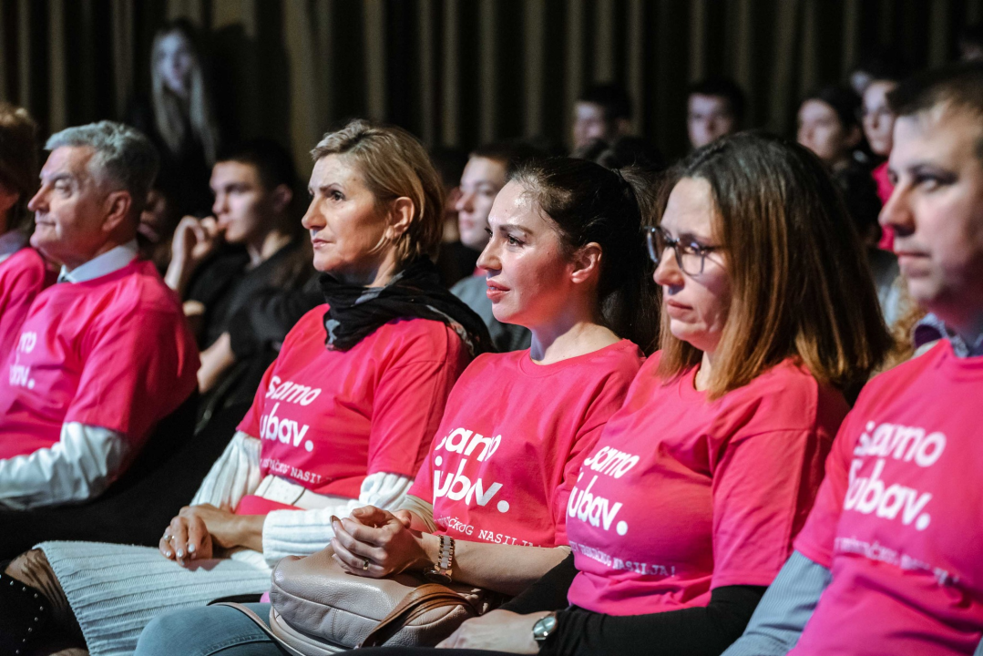 Na skupu o vršnjačkom nasilju župan Jelić priznao: 'I ja sam bio žrtva nasilnika, to nosi brojne frustracije'