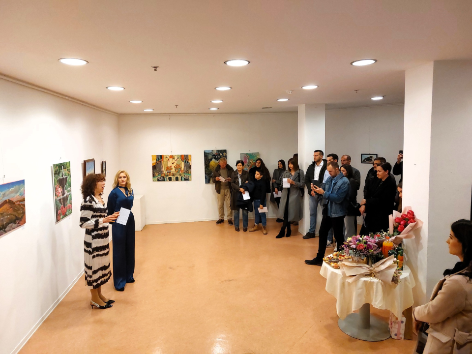 U knjižnici otvorena izložba mlade umjetnice Lucije Živković