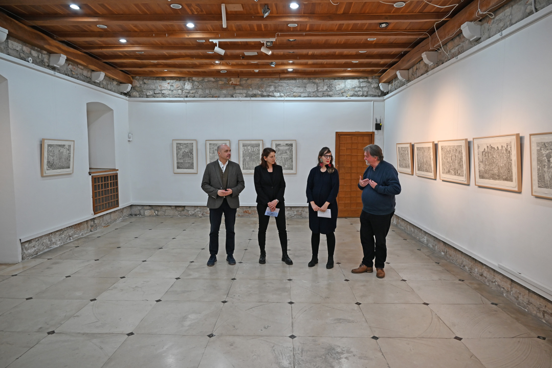 Otvorena izložba akademskog slikara Tomislava Buntaka: Priča o arkadiji inspirirana stripom i filmom