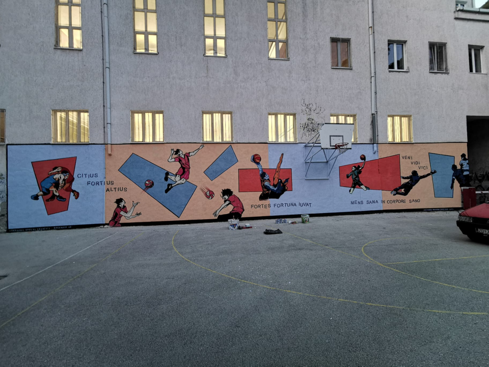 Dva murala u dvorištu gimnazije na 80 kvadrata zida: Grafiti kao umjetnost, a ne vandalizam