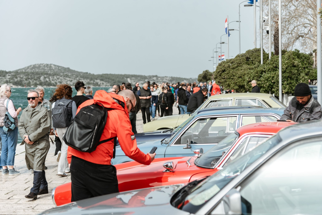 Oldtimeri izazvali veliki interes među Šibenčanima