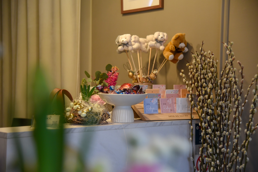 Merci flower&amp;gift shop nudi najljepše cvjetne bukete i asortiman poklona! 