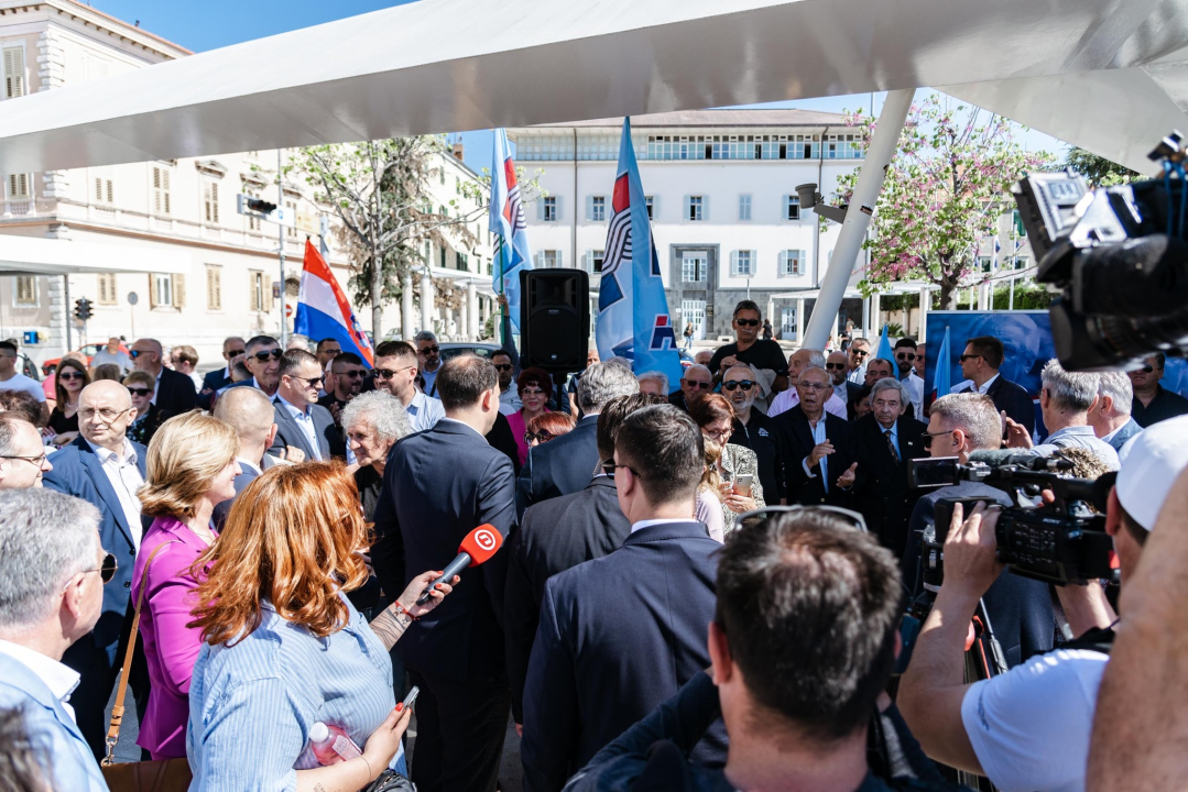 Plenković u Šibeniku: 'Uvjeren sam da će 9. izborna jedinica dati najveći obol ukupnoj pobjedi HDZ-a'