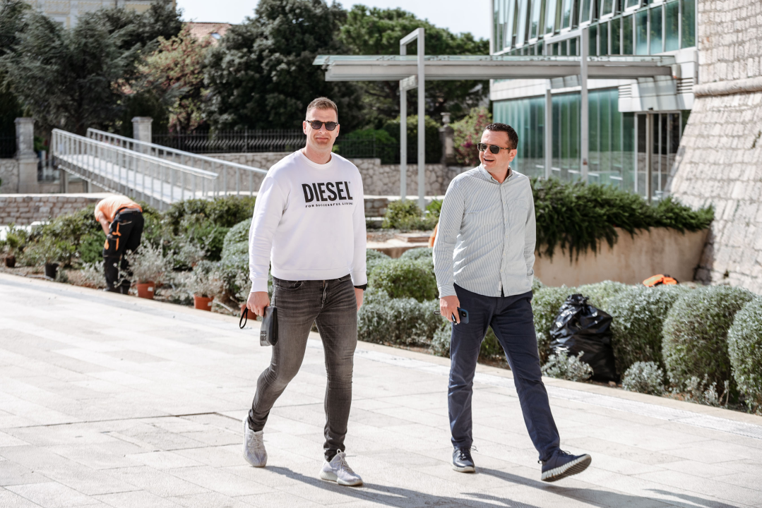 Modni look za desetku: Evo tko nam je ovaj tjedan upao u oko! 