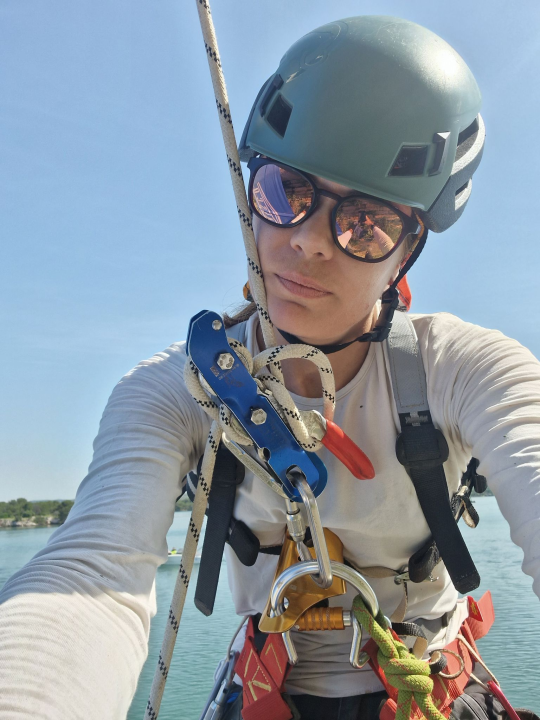 Antonia Viljac ljubav prema planinama pretvorila je u posao: 'Nekad kad se probudim ne znam idem li negdje visjeti ili kopati'