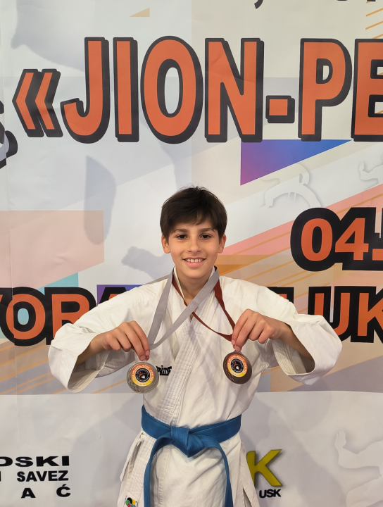 Uspješan vikend za Karate klub &quot;Šibenik&quot; u Bihaću: Vratili se kući s deset medalja