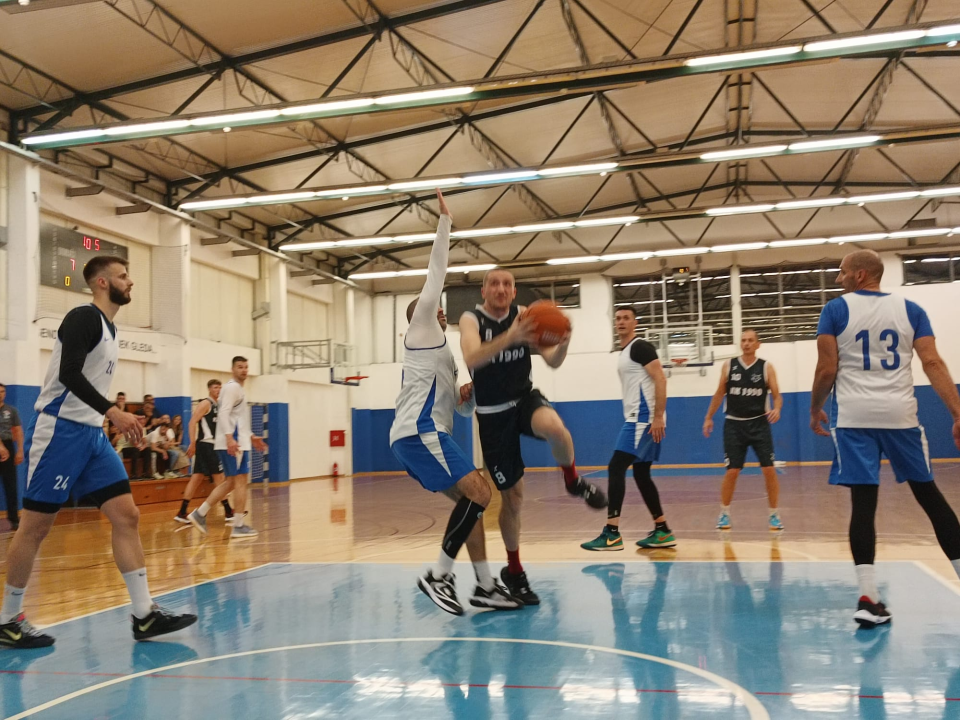 Karika osvojila Šibensku rekreativnu košarkašku ligu