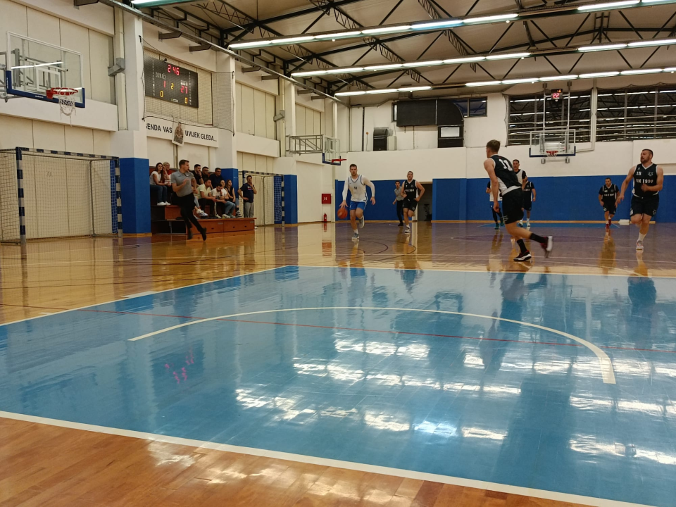 Karika osvojila Šibensku rekreativnu košarkašku ligu