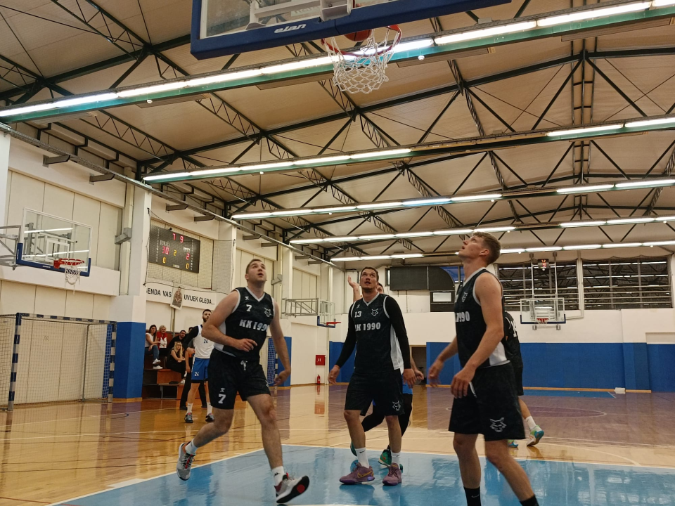 Karika osvojila Šibensku rekreativnu košarkašku ligu