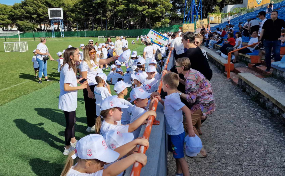 Olimpijada dječjih vrtića na Šubićevcu okupila petstotinjak mališana