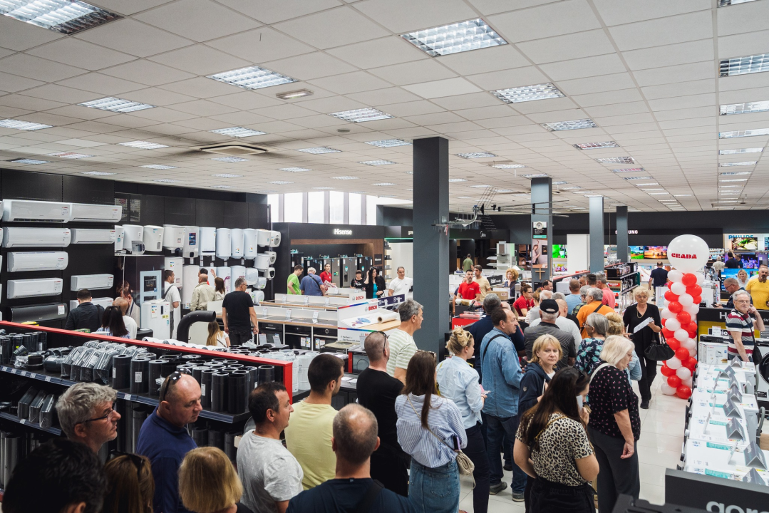 Samo za najbrže: Građa dijeli 10 besplatnih TV-a i velike popuste za Euro!