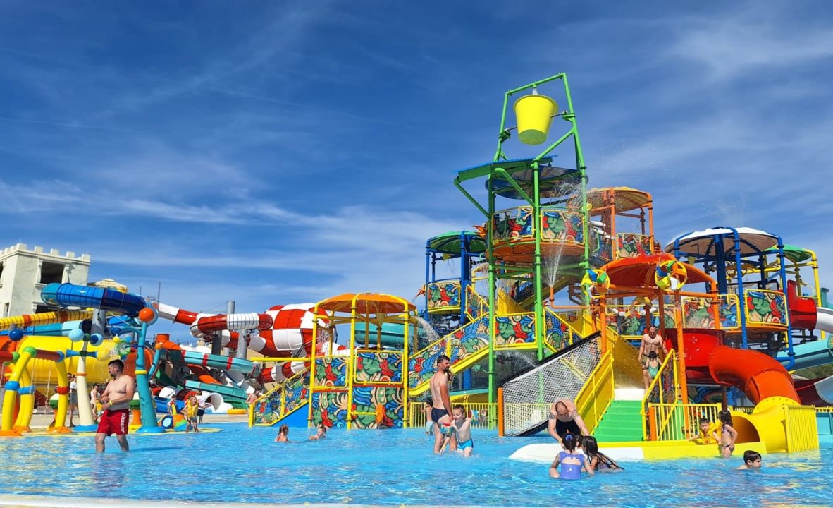 Dalmare oduševio mališane: Djeca iz DV 'Osmijeh' uživala u Dalmalandu 