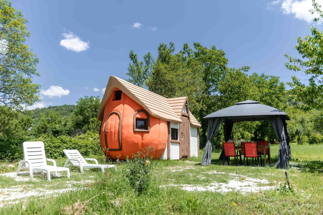 Britanski Daily Mail bajkovito selo u Rupama nazvao 'najslađim mjestom ikad'