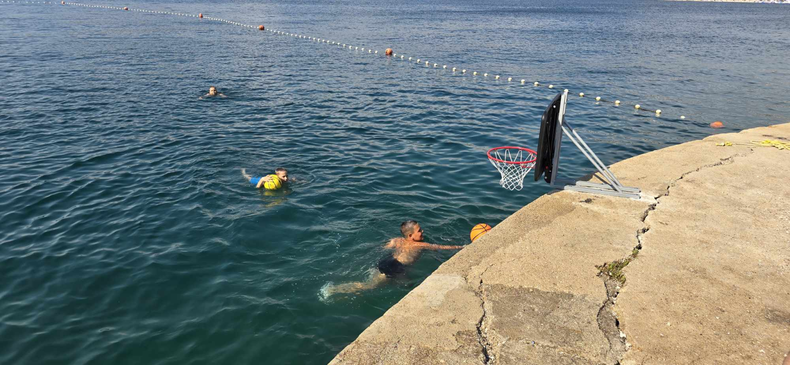 Basket po ovoj vrućini? Jedino na morskom košu na Martinskoj  