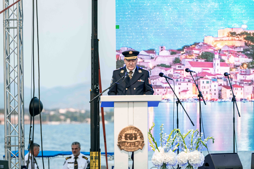 Na Martinskoj se okupili policajci, a Božinović poručio: 'Jedna smo od najsigurnijih zemalja na svijetu'