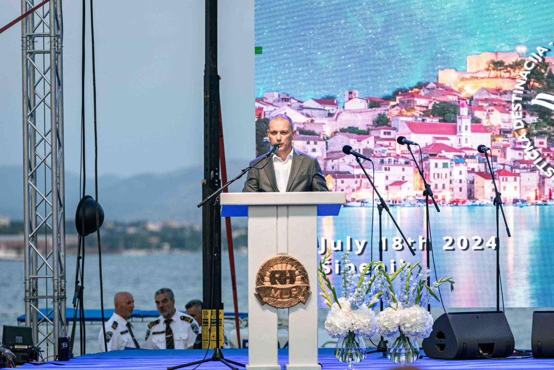 Na Martinskoj se okupili policajci, a Božinović poručio: 'Jedna smo od najsigurnijih zemalja na svijetu'