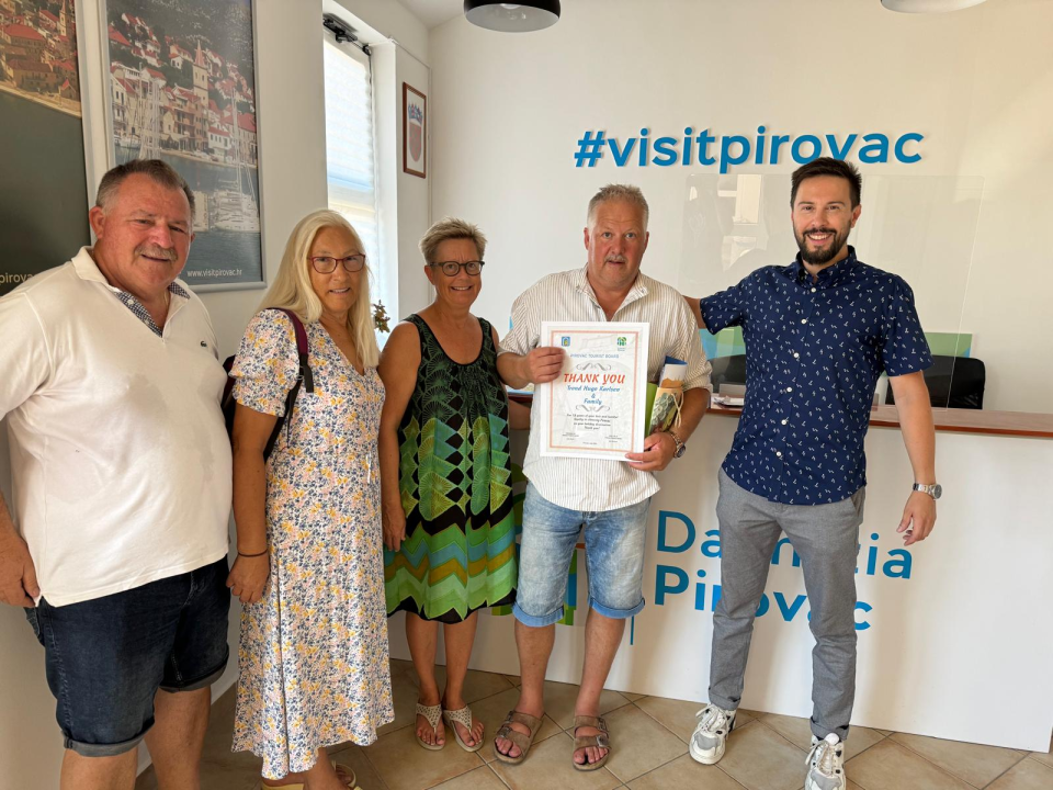 Norveški par u Pirovac kroz 15 godina doveo jedno malo selo svojih sumještanina