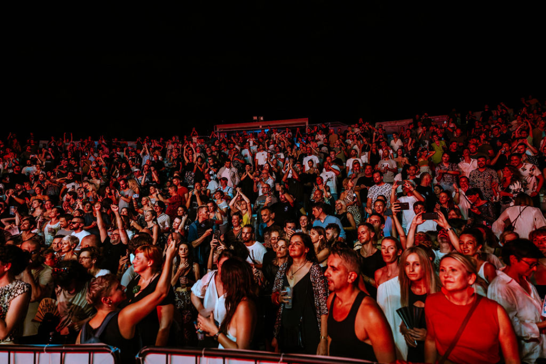 Kruder &amp; Dorfmeister napunili Tvrđavu sv. Mihovila: 'Ovo je jedna od najljepših pozornica na svijetu'