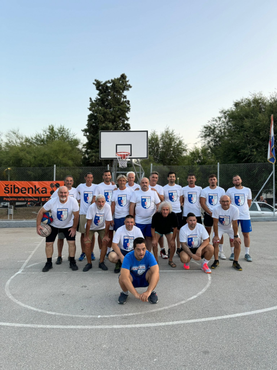 Dan raslinske košarke obilježen utakmicom veterana domaćeg kluba i Šibenke