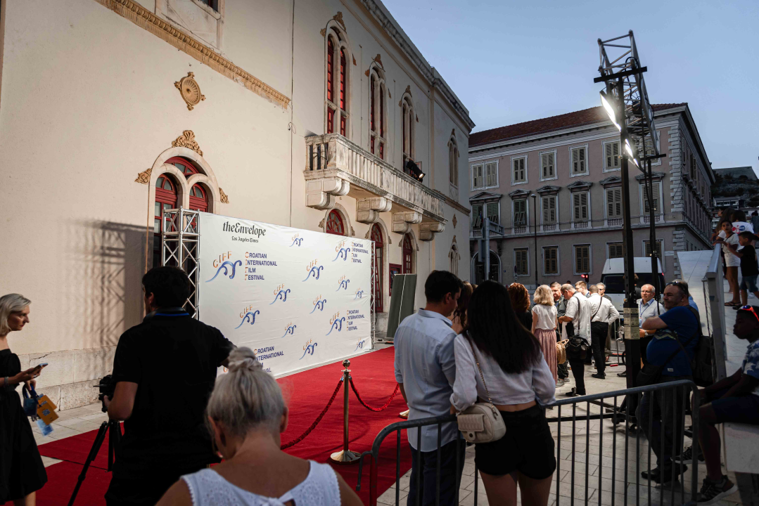 Na otvorenje filmskog festivala u Šibeniku stigle holivudske zvijezde, ali i brojna gradska lica
