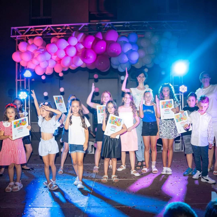 Jakov Marjanović s Rim Tim Tagi Dim pobjednik Minifesta Radio Drniša