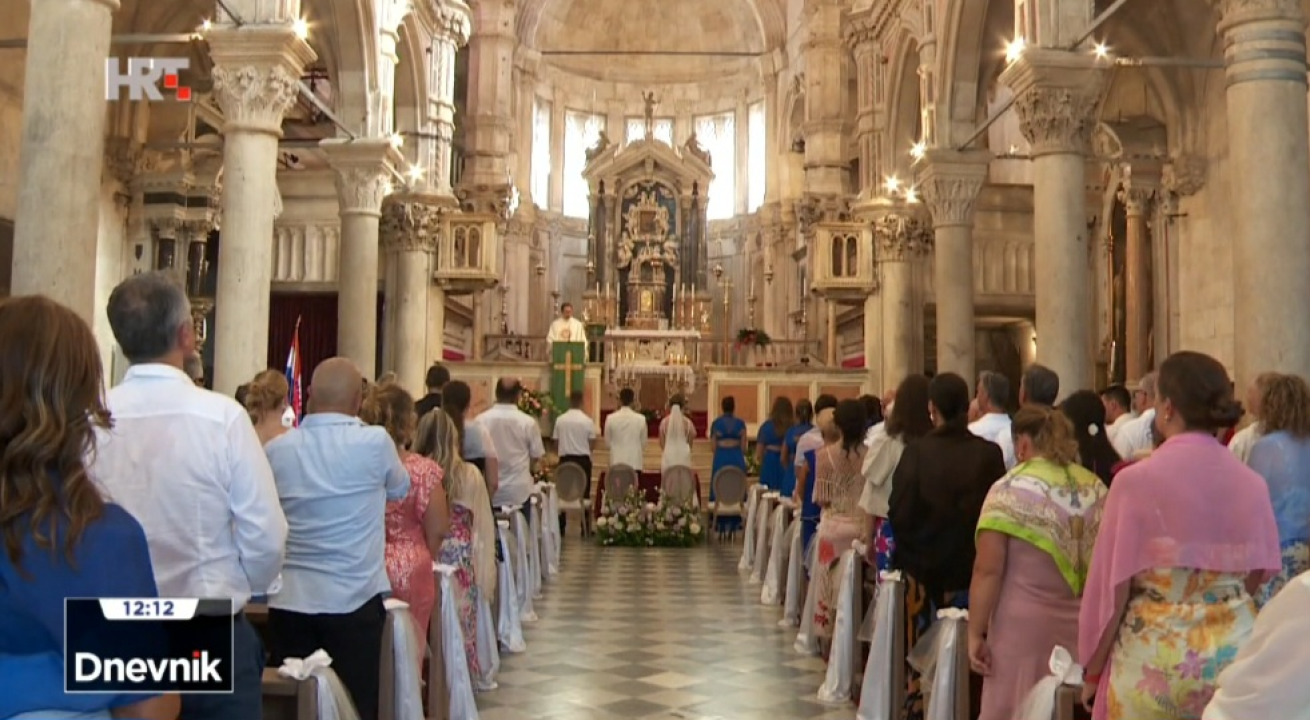 Doputovali iz Toronta kako bi sudbonosno 'Da' izrekli u Šibeniku 