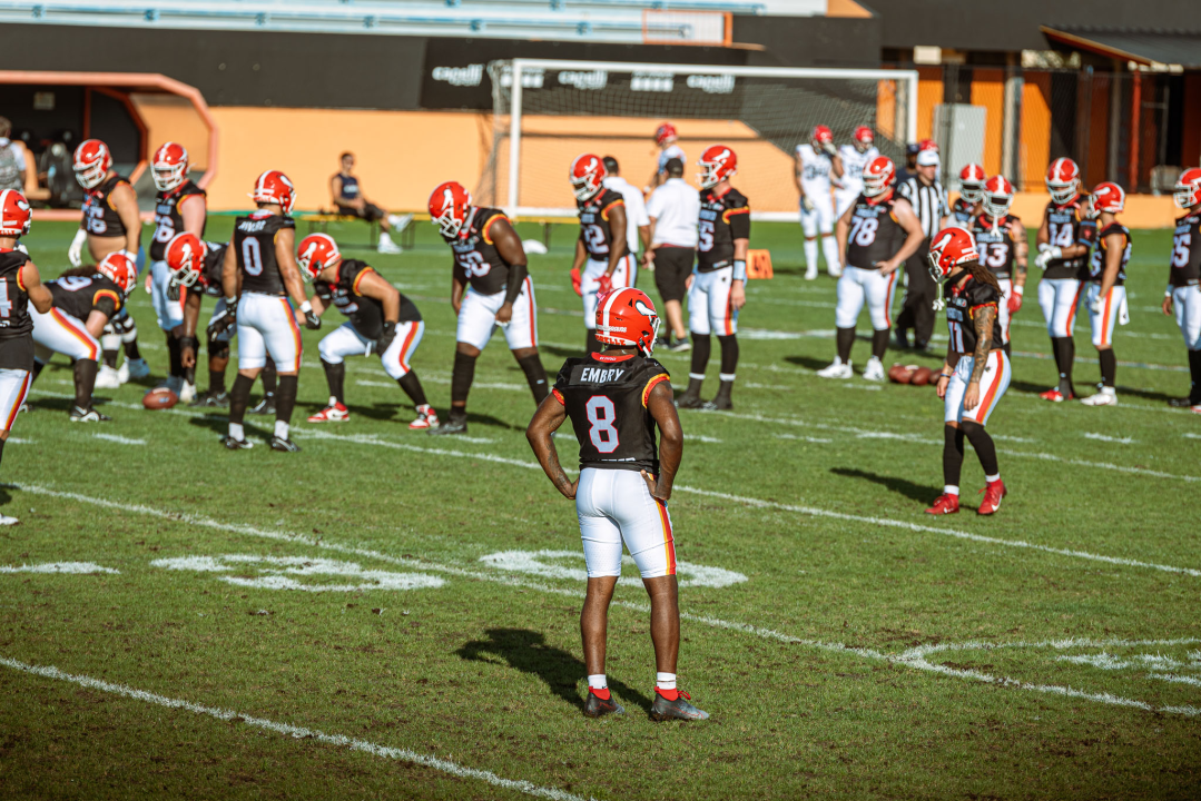 Američki nogomet na Šubićevcu vizualno zanimljiv, rezultatski ne: Madrid uvjerljiv protiv Hamburga