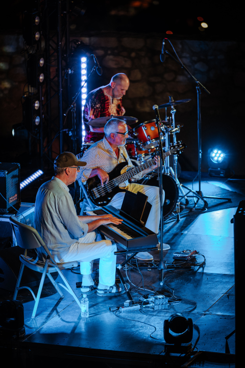 Black Coffee i Ana Uršula Najev na rasprodanom Baroneu: Spoj mladosti i iskustva