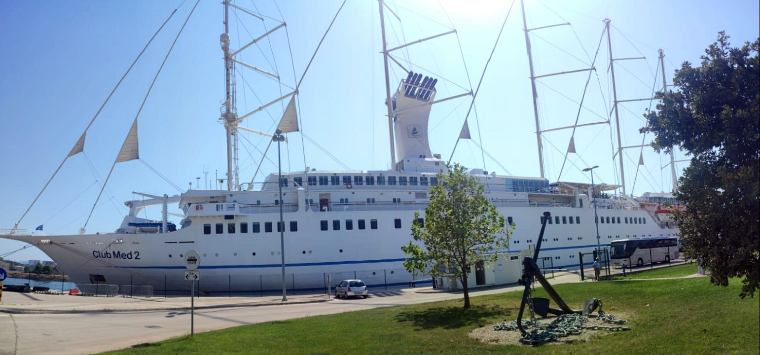 U Šibenik uplovio i treći kruzer: 'Club Med 2' 60. je kruzer ove godine u Šibeniku