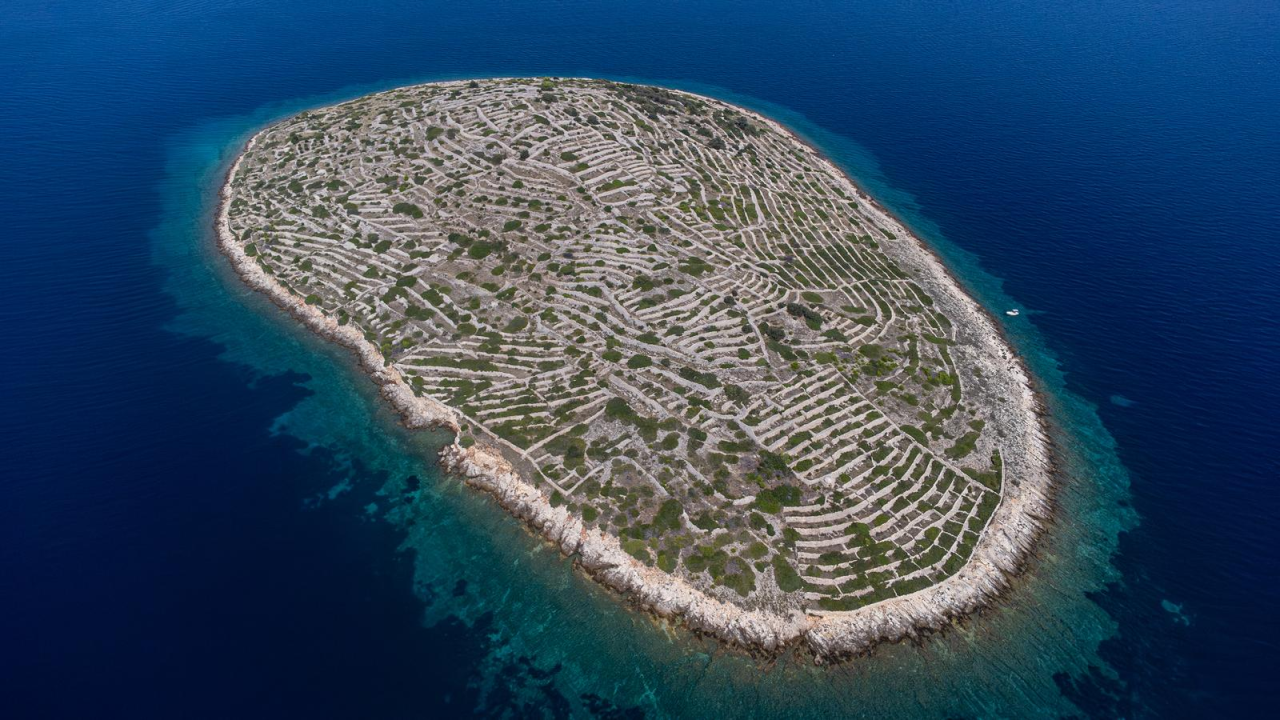 U šibenskom arhipelagu kameni 'otisak prsta' koji privlači sve više pažnje