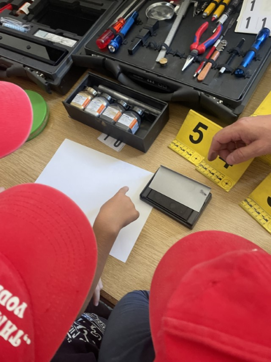 Edukativni susret policajaca i predškolaca DV Tamaris u Vodicama