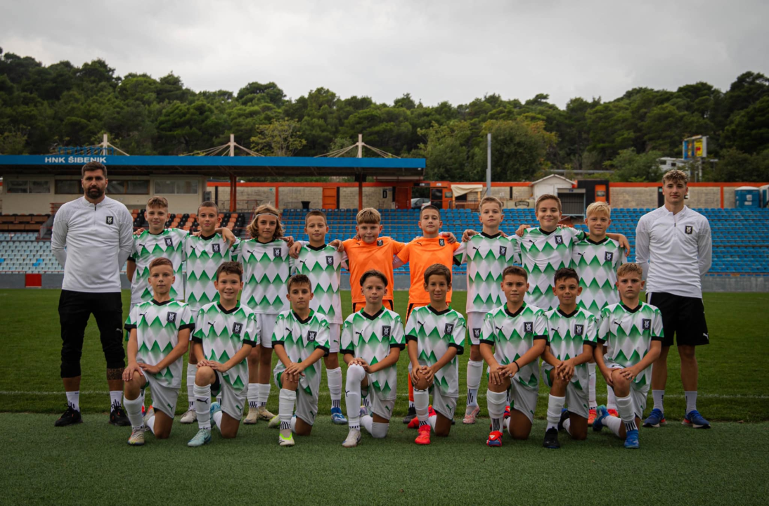 Dječaci Lokomotive i djevojčice iz Stankovaca pobjednici nogometnog turnira na Šubićevcu