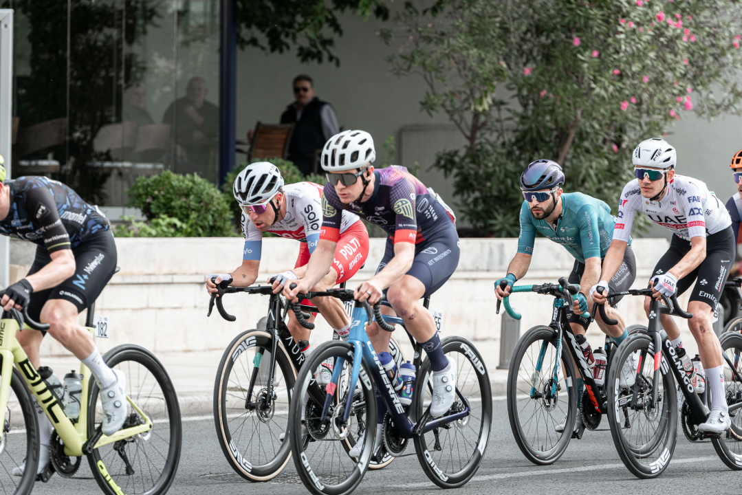 Biciklisti krenuli iz Vodica i projurili kroz Šibenik kao brzi vlak