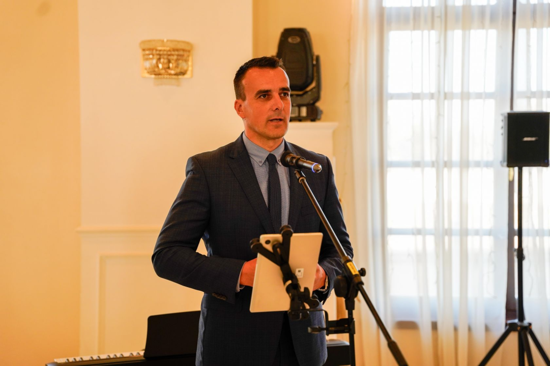 Šibenski Crveni križ dodjelio zahvalnice darivateljima krvi. Tomislav Zjačić svoju donirao čak sto puta 