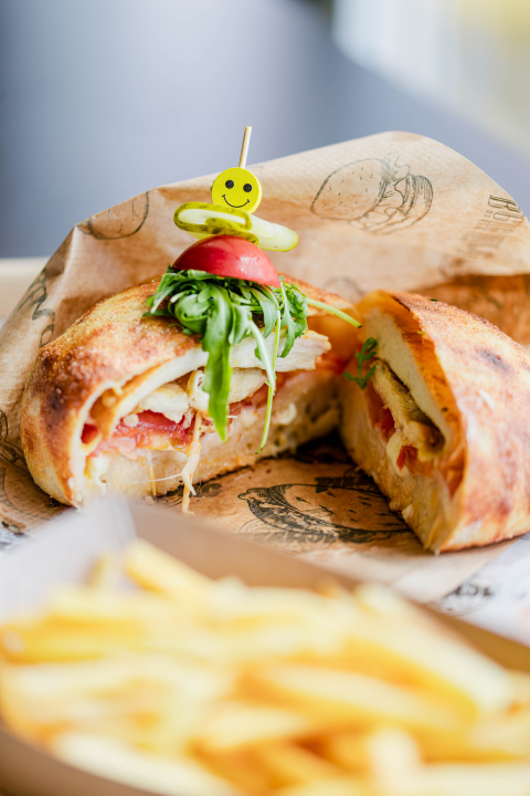 Pizzaholic: Jeste li probali pinsu?! 