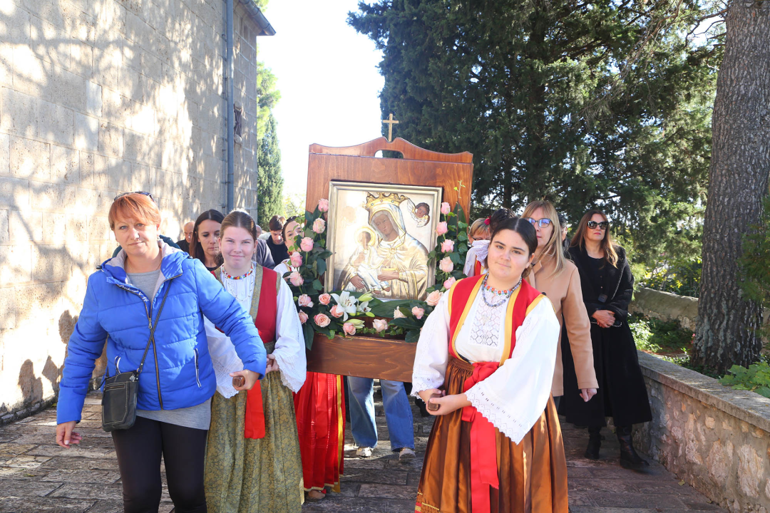 U Jezerima proslavljen blagdan Gospe od Zdravlja