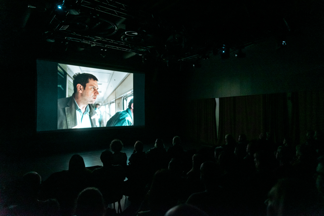 Filmska večer u Arsenu:  Projekcije nagrađivanih filmova i razgovor s redateljem Brunom Ankovićem