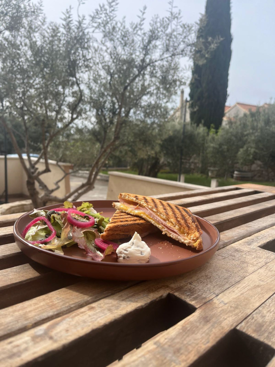 Počastite se ovu blagdansku sezonu uz popuste u Hespu!