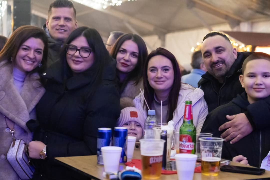 Advent u Kninu i ovaj tjedan nastavlja spajati zajedništvo i blagdanski duh. Provjerite što su pripremili