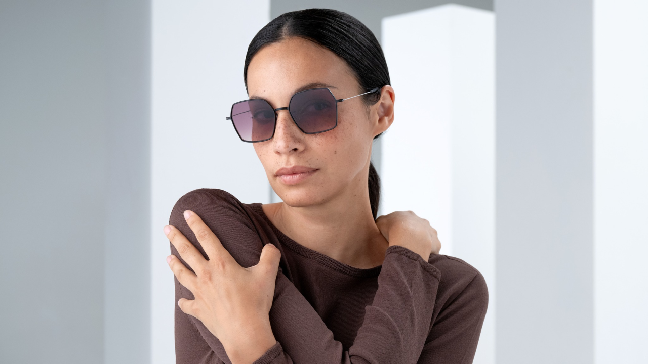 Zablistajte s novim naočalama uz božićni popust u Optici Topić  