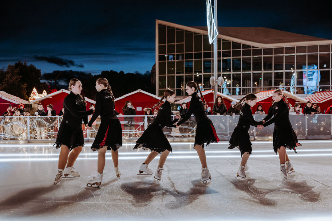 Zagrebačke pahuljice priredile pravu bajku na šibenskom klizalištu