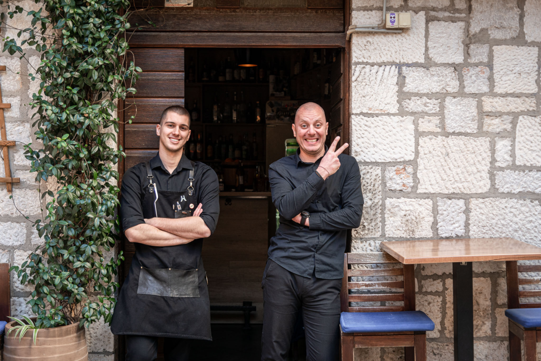 Zima u Vintage Baru: Uživajte u toplim koktelima i kreativnom programu 