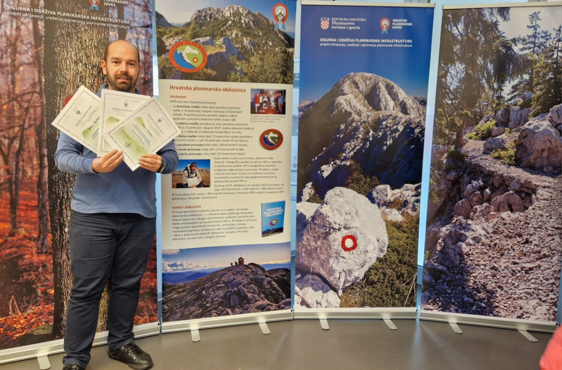 Primio najviše priznanje: Šibenski planinar Jakov Roško savladao sve najatraktivnije vrhove u Hrvatskoj