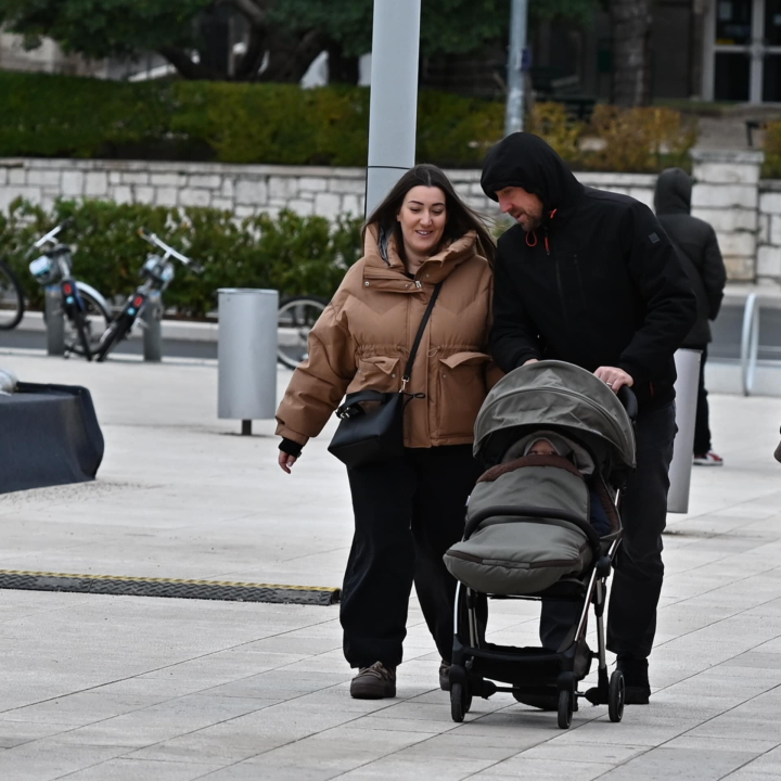 FOTO Đir po gradu, srijeda 25. prosinca