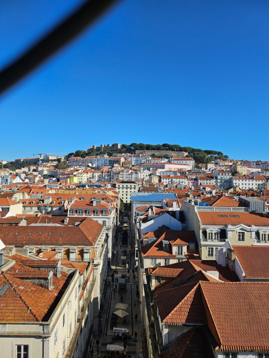 Studijsko putovanje: Šibenski budući medicinski, laboratorijski i farmaceutski tehničari  dva tjedna usvajali znanja u Portugalu